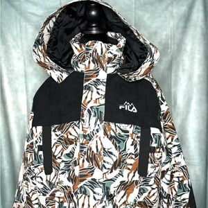 Preloved 💕 FILA Woman Size Large Safari Print Jacket
